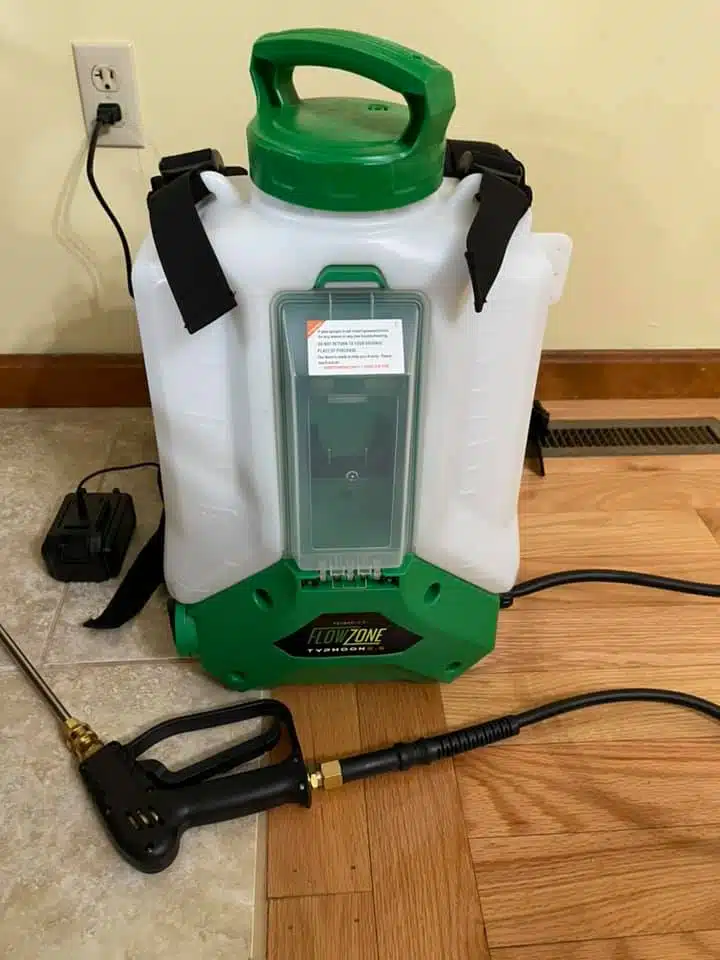 Flowzone sprayer