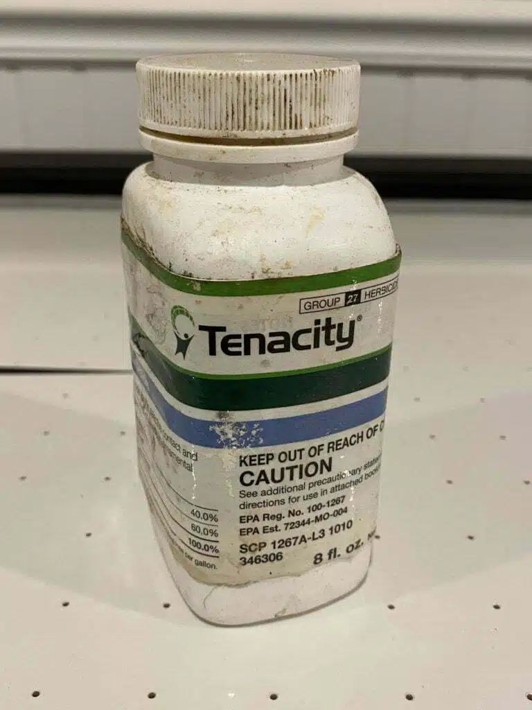 Lawn_Phix_used_Tenacity_Herbicide