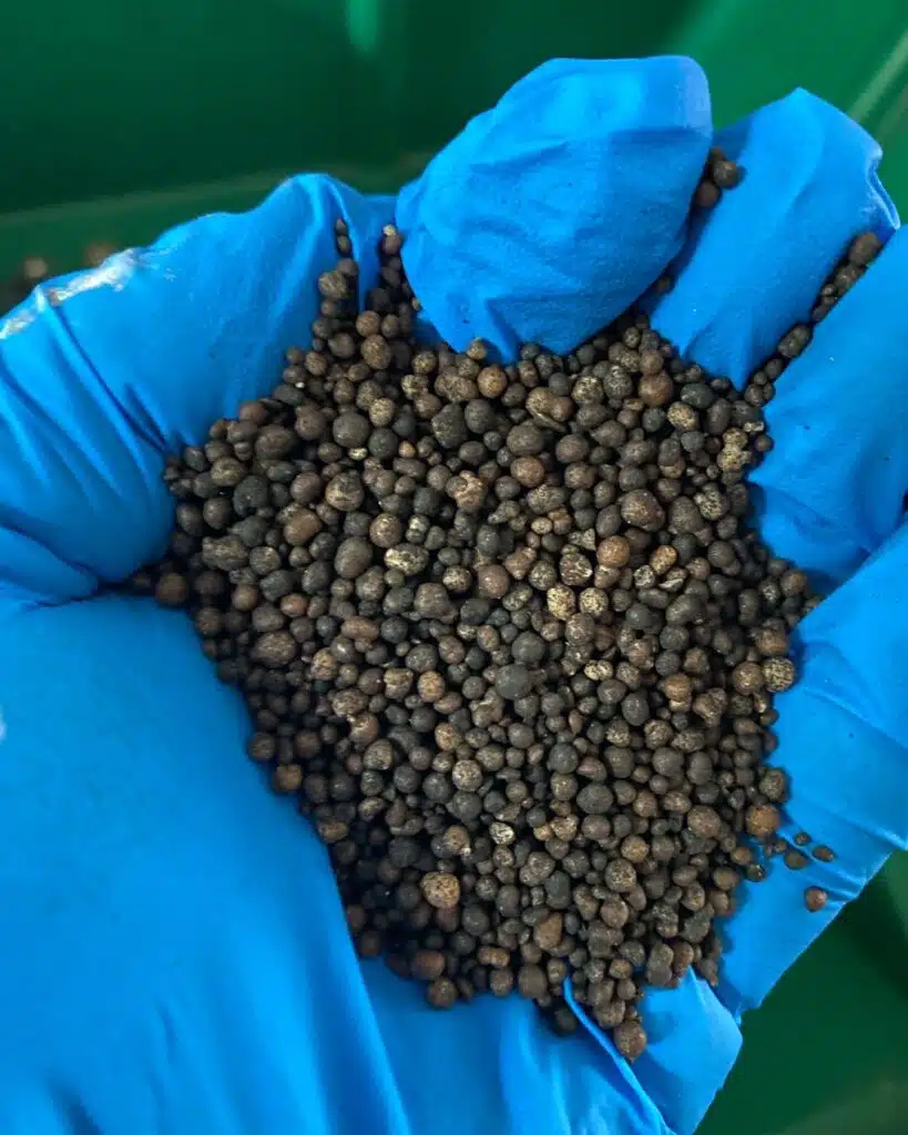 44-0-0 hcu urea fertilizer