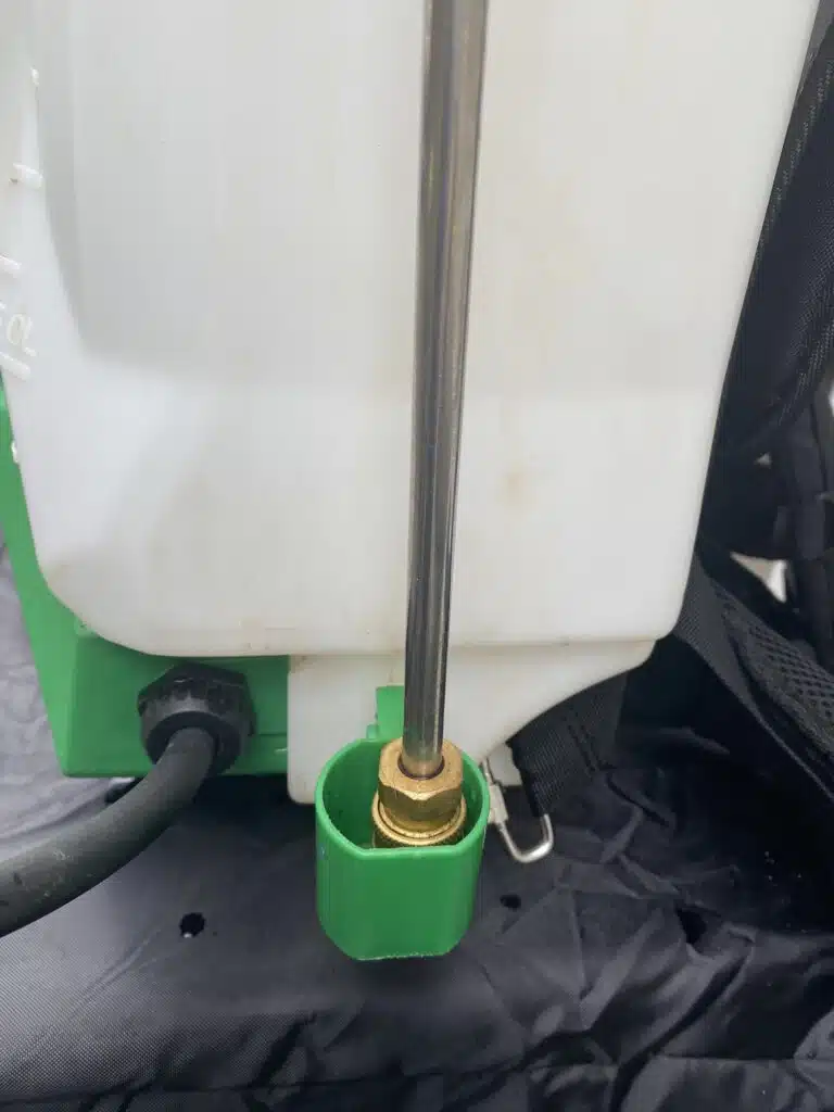 flowzone_typhoon_2.5_nozzle_holder